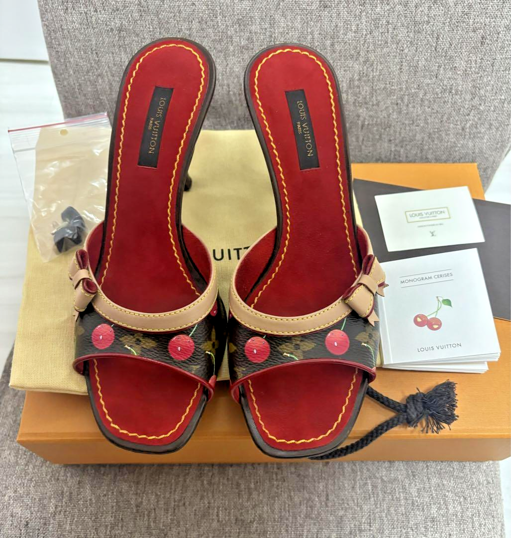 LOUIS VUITTONミュール2005年村上隆First Model LOUIS VUITTONミュール2005年村上隆First Model Louis Vuitton