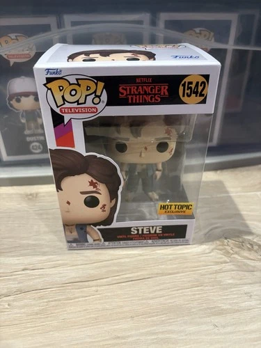 Funko Pop! Vinyl: Stranger Things - Steve - Hot Topic Exclusive #1542