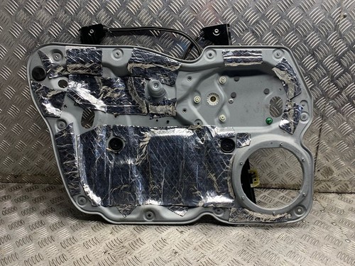 Volkswagen Touran I 2009 Fensterhebermechanismus ohne Motor Tür vorne DRA28695