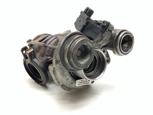 2010 BMW 7 F02 750Li N63B44A Turbolader Turbo links 7576985