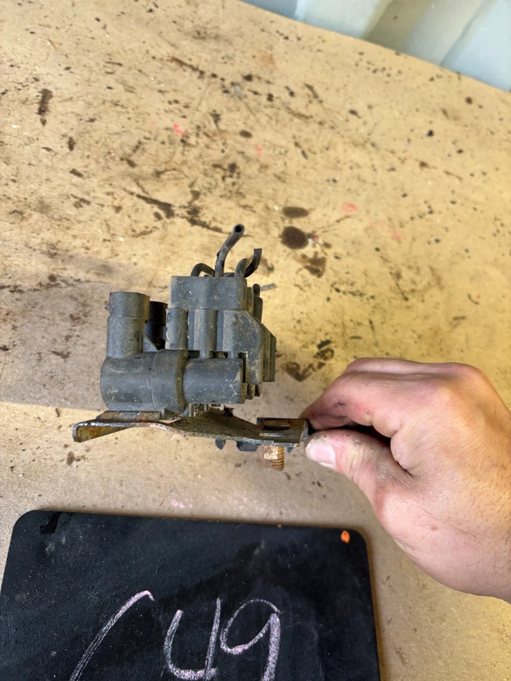 Dodge D150 W150 W250 1993 1991 1989 Ramcharger 318 360 motor smog piezas núcleo oe Foto 3 de 4