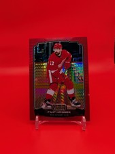 2022-23 O-Pee-Chee Platinum - Filip Hronek #194 Red Prism /199