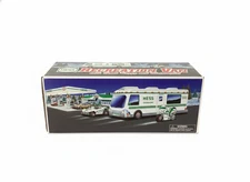RARE VINTAGE Hess 1998 Recreation Van Toy Truck w/ Dune Buggy & Trailer MIB