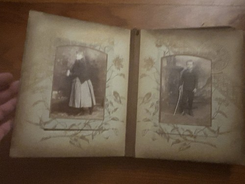 Antique Photo Album Of Family (Late 1800’s) Photos & Pages Very Nice 37 Photos - Picture 14 of 23