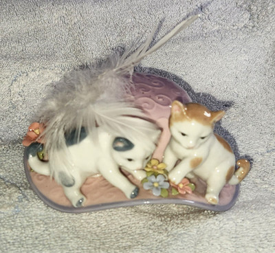 Cosmo Porcelain Cats on Feathered Hat Music Box 5'' x 4''