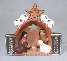 Nativity Scene Handmade Peru Terra Cotta Pottery Folk Art Indigenous Attire VTG