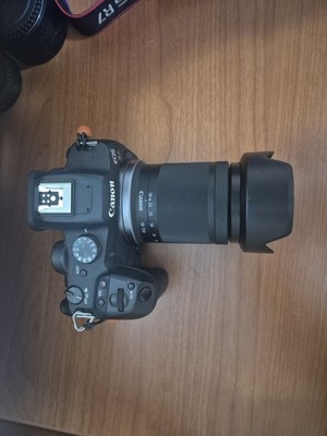 Canon EOS R7 32,5MP Spiegellose Digitalkamera 