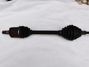 Antriebswelle links für Automatikgetriebe Audi A3 8P VW Golf V  1,6 2,0 FSI