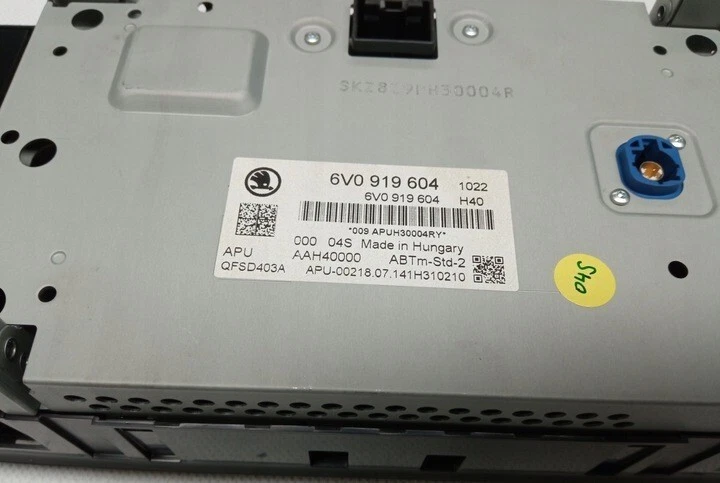 Skoda Fabia III 6V Radio Bildschirm Anzeige Navi Display ORIGINAL 6V0919604B - Bild 2 von 2