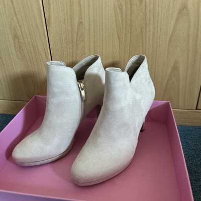 High Heel Tamaris Stiefeletten aus Hellem weichem, anschmiegsamen Leder Gr. 38