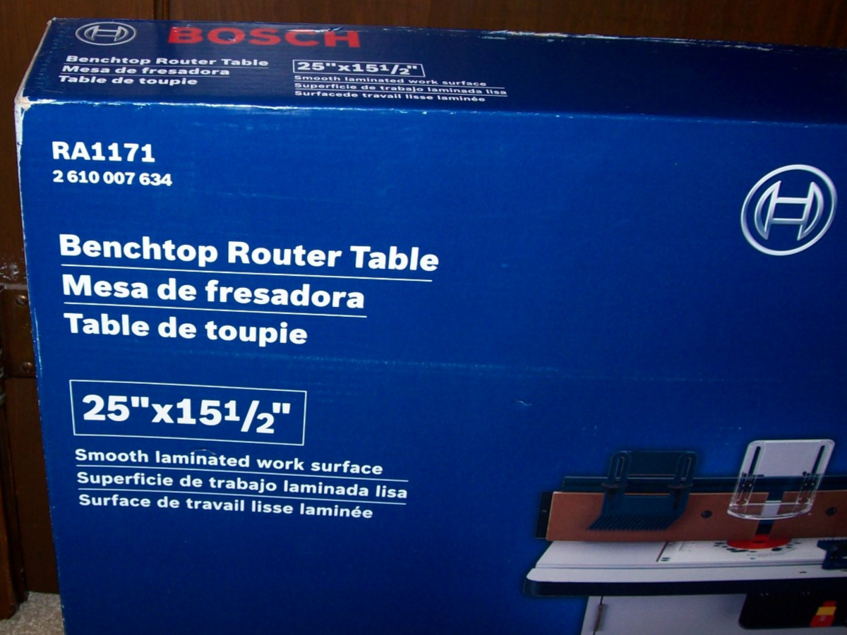 Bosch RA1171 Benchtop Laminated Router Table 25