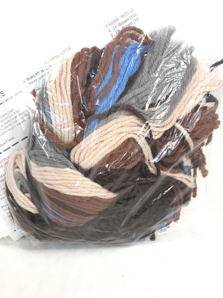 Kit de lona de plástico casas de pueblo hace 3 círculos creativos Rebecca Salari Taylor Foto 4 de 4