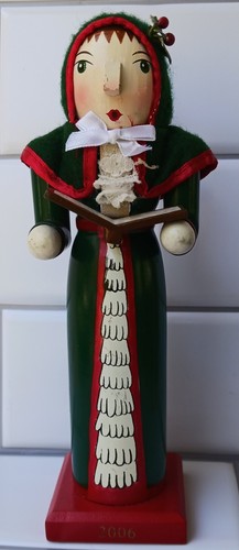 Target Wooden Nutcracker Christmas Caroler 2006 Holiday Limited Edition #4605 - Picture 11 of 11