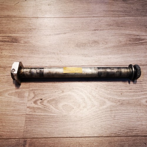 Suzuki Gsxr 1000 K3 K4 Hinterrad Achse 17000-50