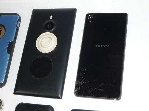 Lotto lavoro 6 cellulari non testati Samsung Sony ecc. - Foto 7 di 10
