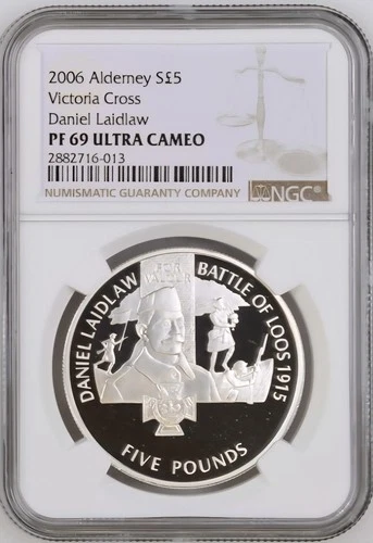 TOP POP - 2006 Alderney Silver £5 Victoria Cross Daniel Laidlaw Proof NGC PF69
