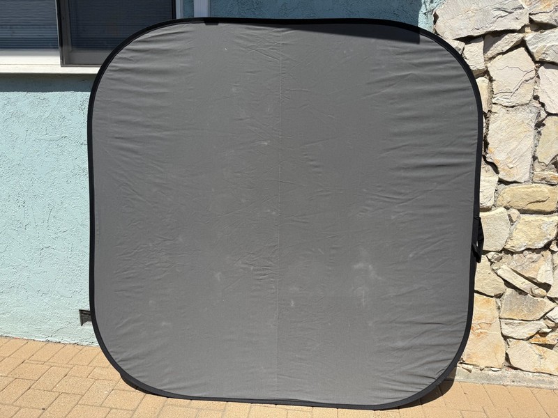 Reflecmedia ChromaFlex 7'x7' Chroma Key Collapsible Screen