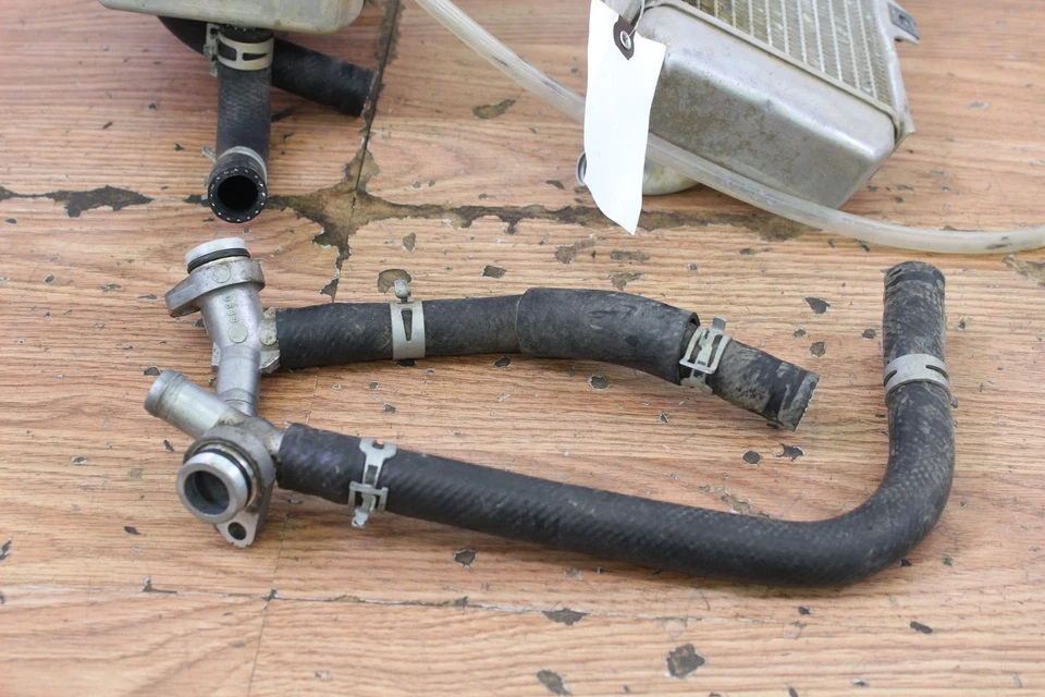 2017 KAWASAKI KX250F Left and Right Radiator Cooler w/ Hoses - Image 2 of 4