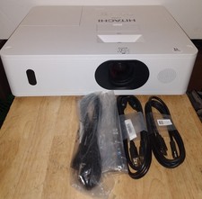 Hitachi CP-WU5505 WXGA 3LCD Projector 5500 Lumen  Remote Cables 3K,5K hours 
