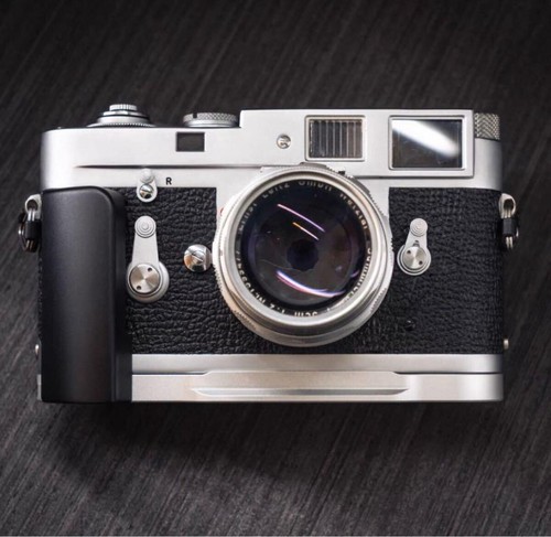Leica Hand Grip For M1/M2/M3/M4/M6/M7/Mp