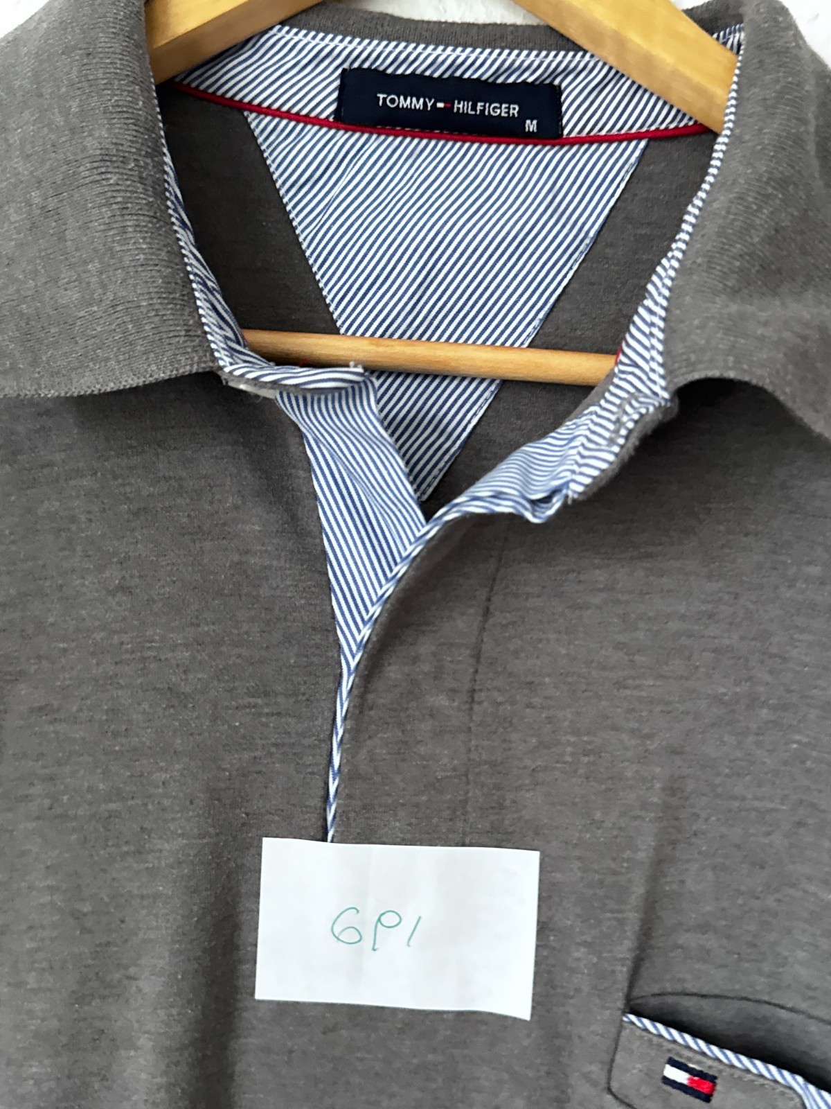 Tommy Hilfiger Men's Grey Polo Shirt - Size Medium image 8