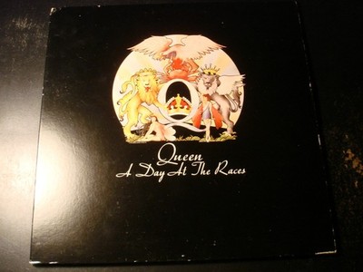 QUEEN A DAY AT THE RACES LP RECORD