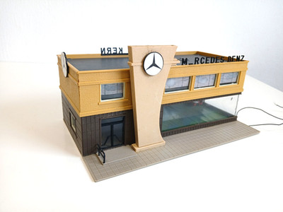 Pola - Mercedes Autohaus - 161 - H0 - Gebäude Haus gebaut  ---- CK 1325