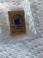 NEW Beer Drinkers Of America Party Smart Gold Tone Lapel Pin Stein Design