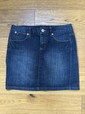 TOMMY HILFIGER Size 6 Women's Short Blue Jean Denim Skirt w/ Stitching On Pocket
