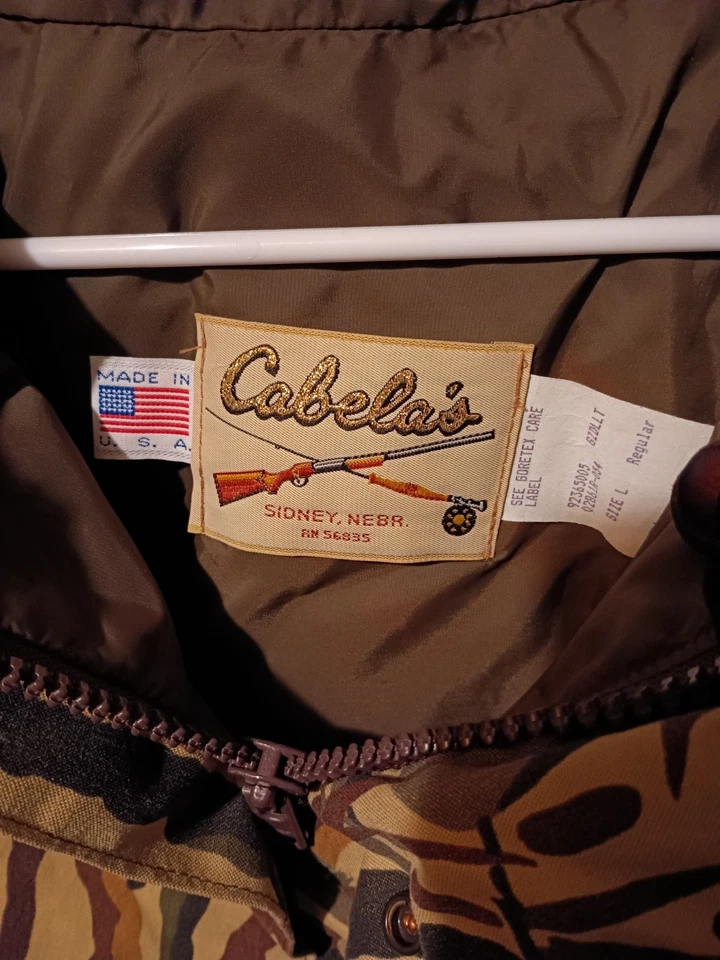 VINTAGE CABELAS DUCKS UNLIMITED GORETEX PARKA JACKET HUNTING made in USA - Image 4 of 4