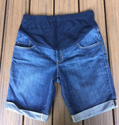 MATERNITY Denim Shorts Sz 8 Med Wash 
