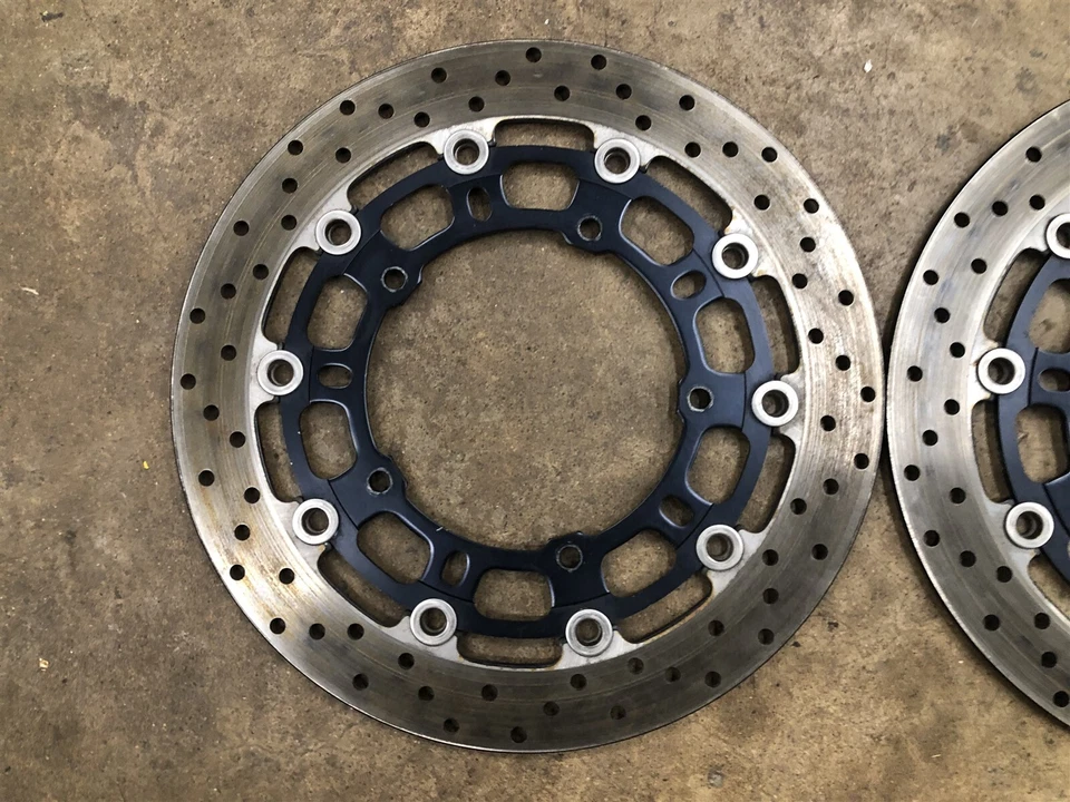 Rotores de disco de freio dianteiro OEM Yamaha R6-R R6R YZF R6 06 07 2006 2007 - Imagem 2 de 3