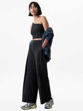 ATHLETA Pinnacle High Rise Cargo Trouser 6  Black Pant 562507 NEW