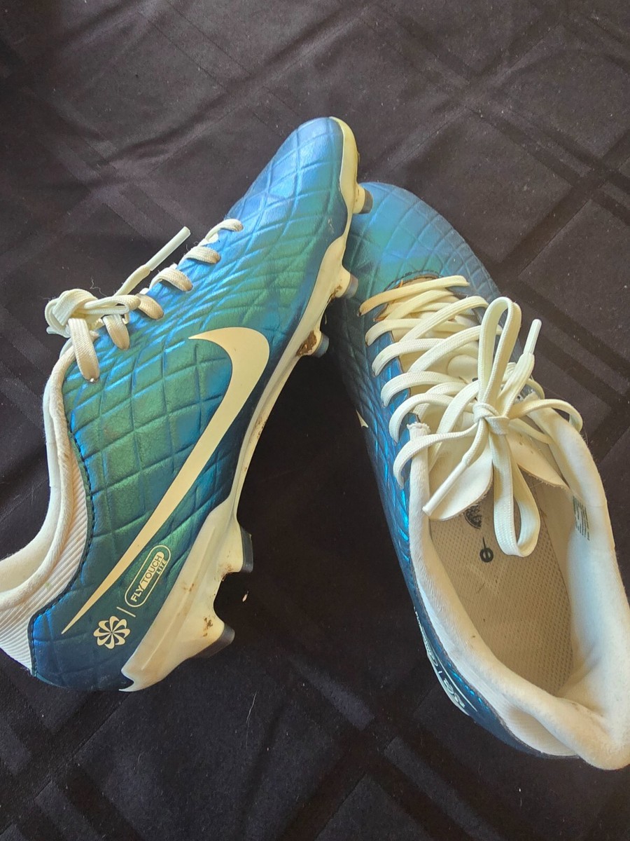 NIKE Tiempo Legend 10 Pro FG  display picture 3