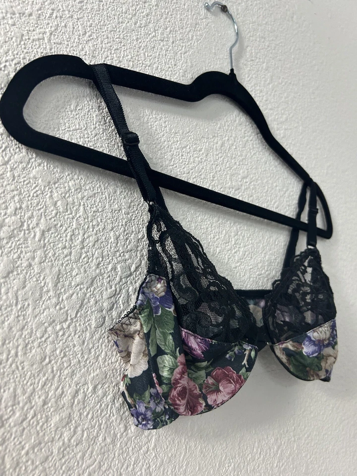 "Sujetador vintage años 60 70 etiqueta azul unión cierre frontal pequeño encaje floral 23"" A" Foto 2 de 4