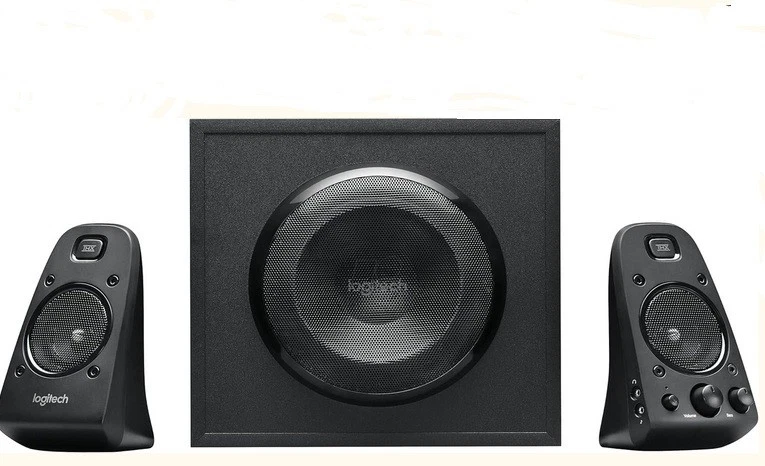 Heimkino Sound System Logitech THX mit Bass Booster und Hochton Sattelliten