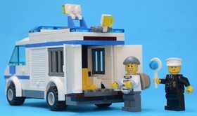 LEGO 7286 - Prisoner Transport - City / Police - 2011