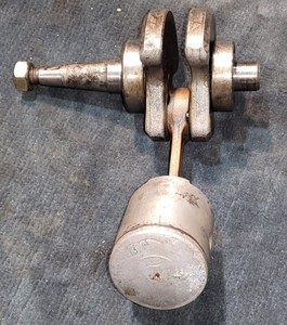Mercury 3,3 PS-Kurbelwelle mit Kolben