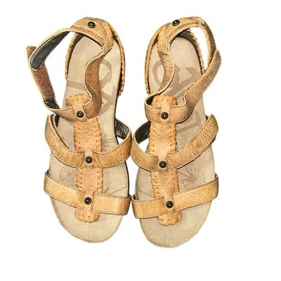 OTBT Women's 7 Tan Leather Gladiator Sandals Strappy Rivets Boho