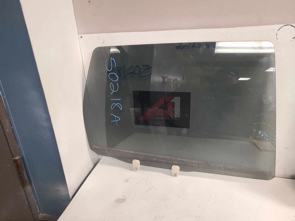 07-13 MITSUBISHI OUTLANDER RIGHT REAR PASSENGER DOOR GLASS WINDOW PRIVACY TINT Foto 4 de 4