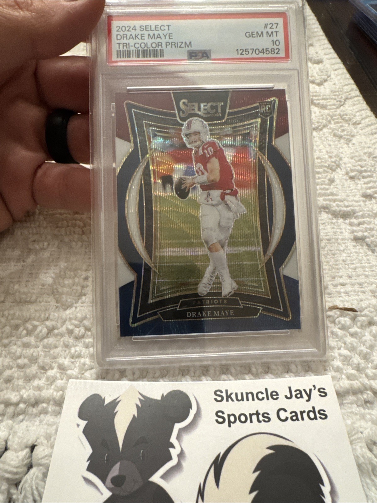 2024 Panini Select - Concourse Drake Maye #27 Tri-Color Prizm /299 (RC)