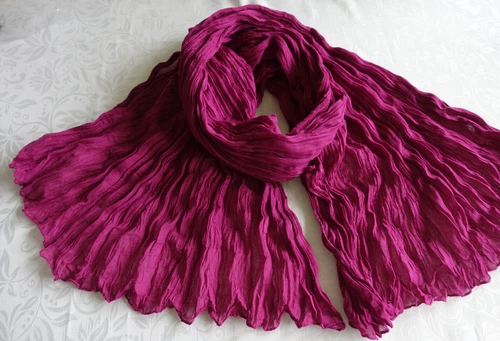 Neu XXL Schal 110 x 170 cm Damenschal Tuch leicht magenta unifarbig Crash-Optik