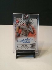2023 TOPPS PRISTINE JUAN SOTO ORANGE ENCASED ON CARD AUTO 3/25