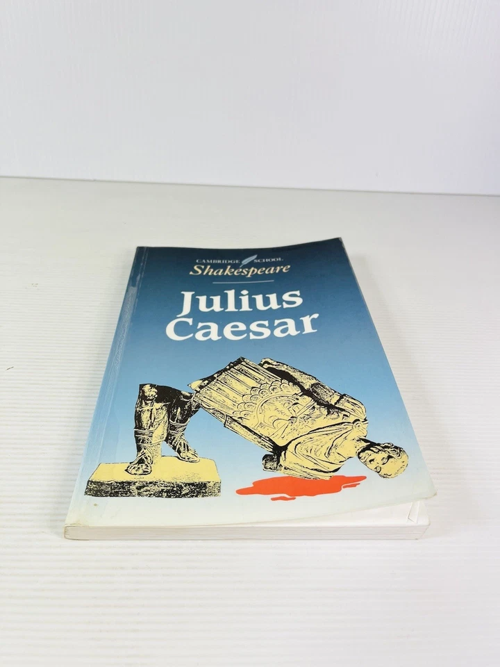 Julius Caesar Shakespear Cambridge School Study Guide Paperback Free Postage - image 4 of 4
