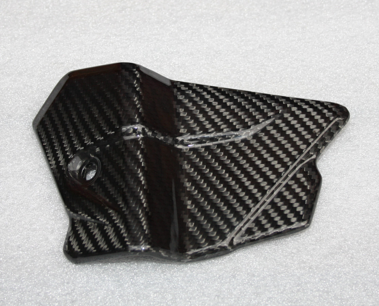 Protection moteur carbone BMW S1000RR évite la casse du carter