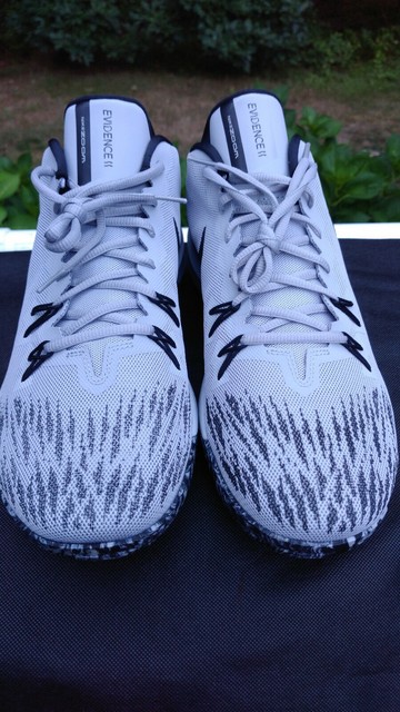 nike zoom evidence 2 grey