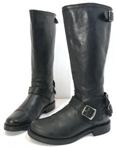 frye veronica back zip boot