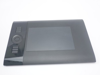 Wacom Intuos 4 Medium Graphics Tablet PTK-440   Tablet ONLY  