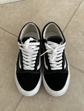 VANS Vault Old Skool Men's Sneakers Size 7M
