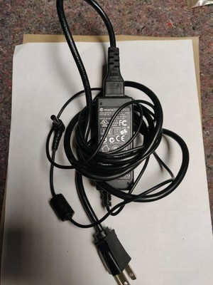 Hoioto Switching Adapter ADS-40SG-19-3 5' Length